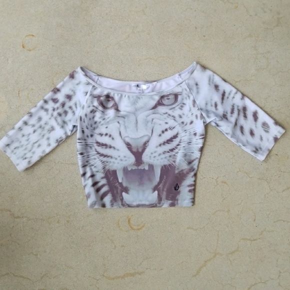 Volcom Tiger Crop top 🐯 - Picture 1 of 3